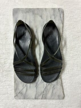 CROCS Isabella Strappy Sandals Size 7 Womens Shoes Black
